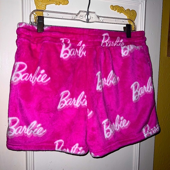 Barbie Shorts - Picture 3 of 5